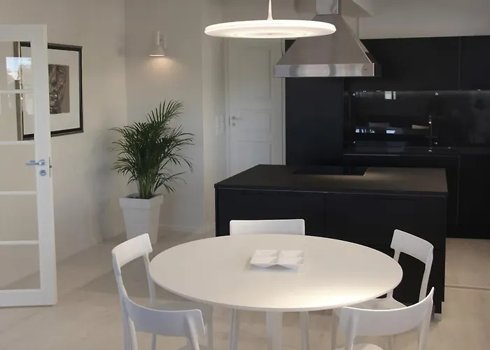 Kattohuoneisto Terassilla 93 M2 Apartamento *